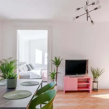 Apartamento Stylish - Casa Leone - Center Trieste